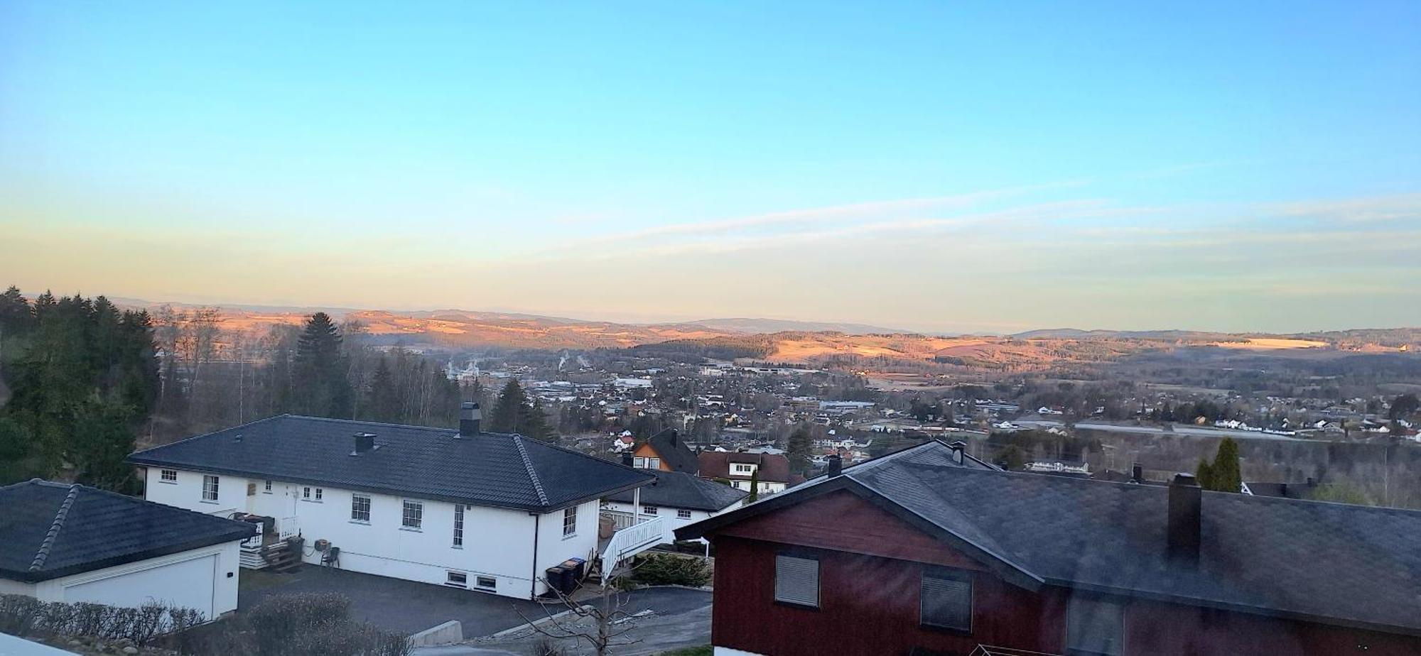 Gjesterom Til Leie I Et Privat Hus Brumunddal Exteriör bild